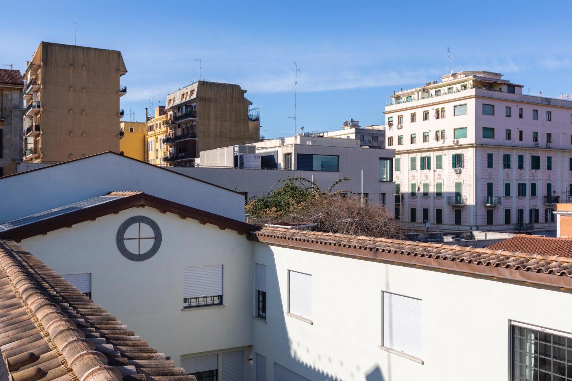 Sonder San Lorenzo Rome Bagian luar foto